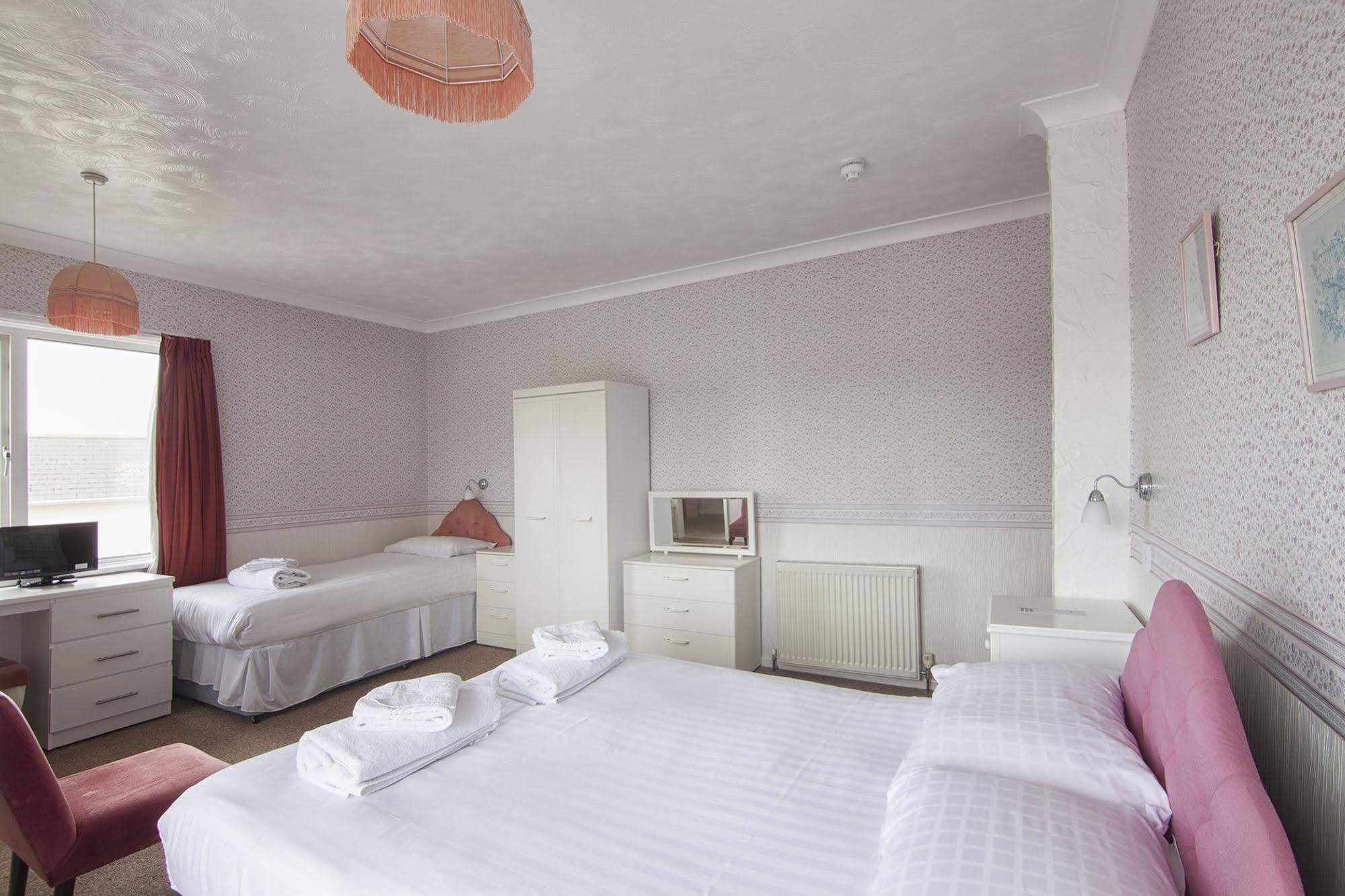 The Wight Bay Hotel - Isle Of Wight Сандаун Екстериор снимка