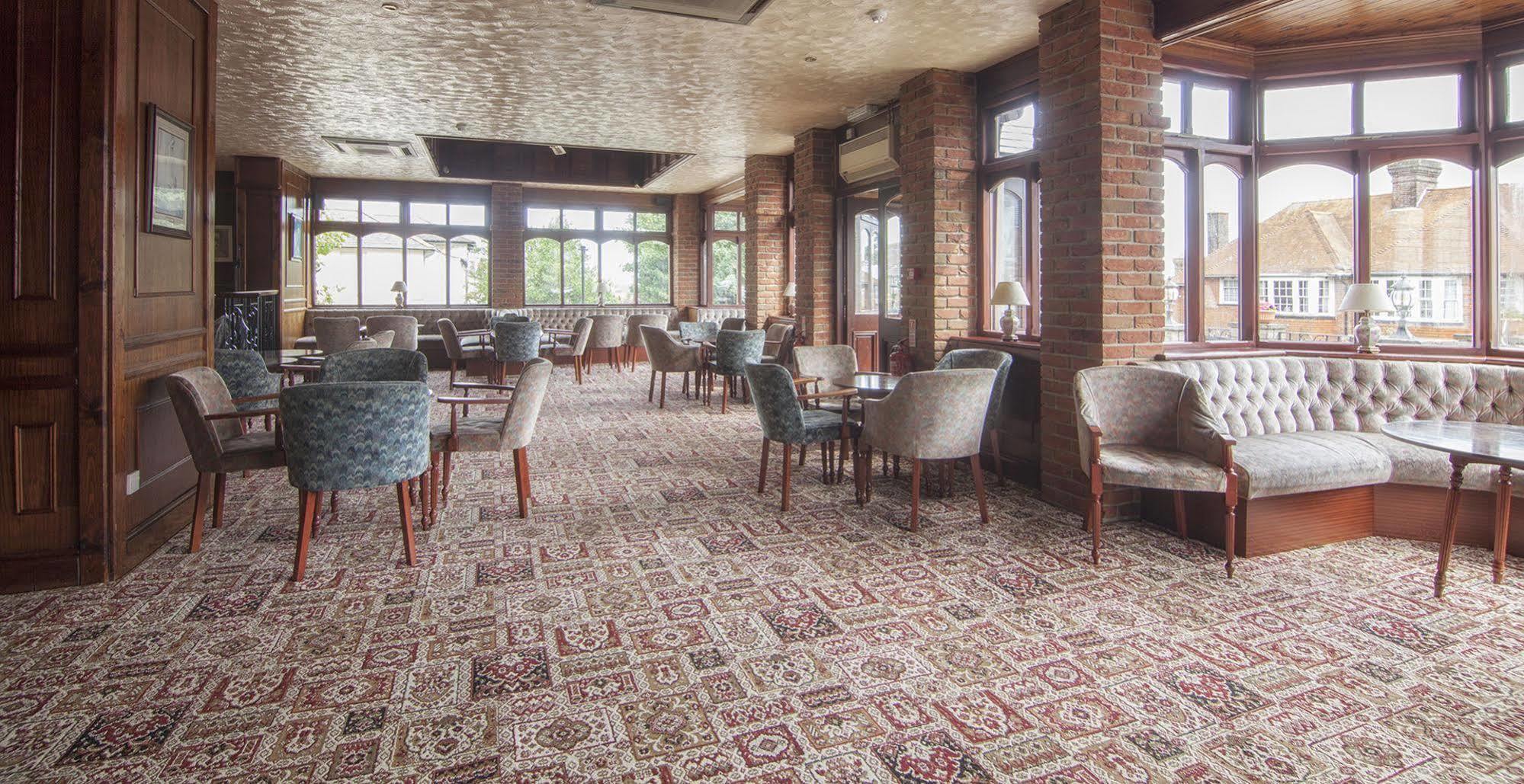 The Wight Bay Hotel - Isle Of Wight Сандаун Екстериор снимка
